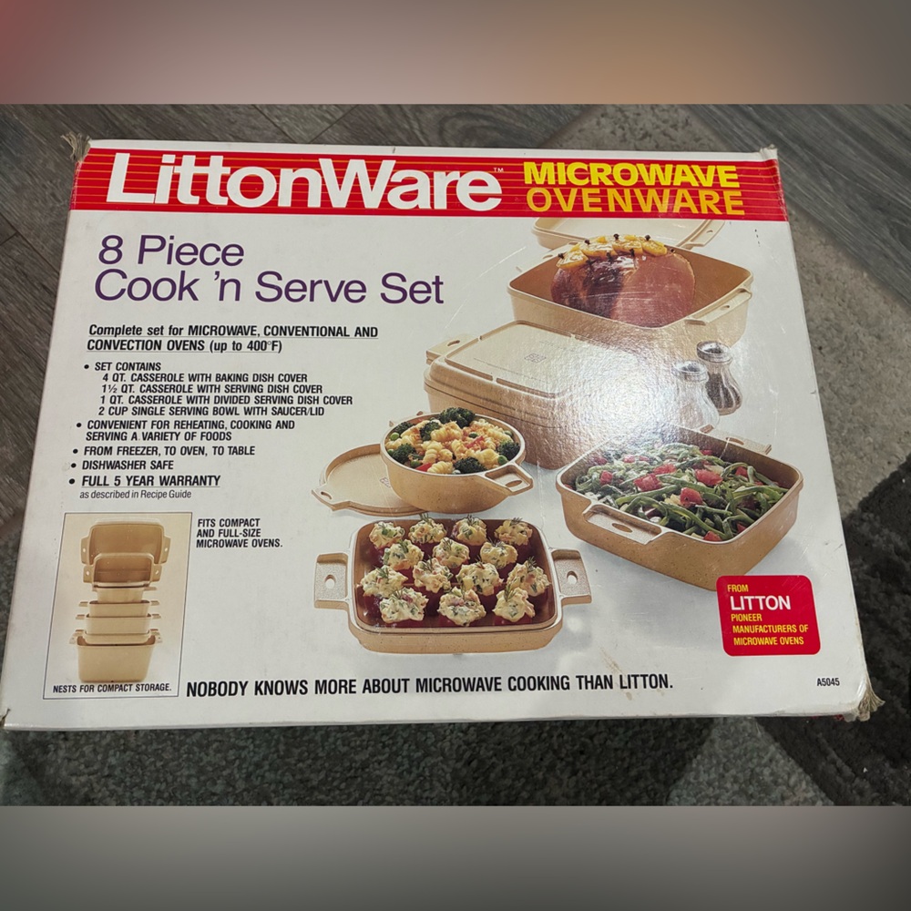 8-Piece Cook 'n Serve Set - 1986 made in USA missing big lid